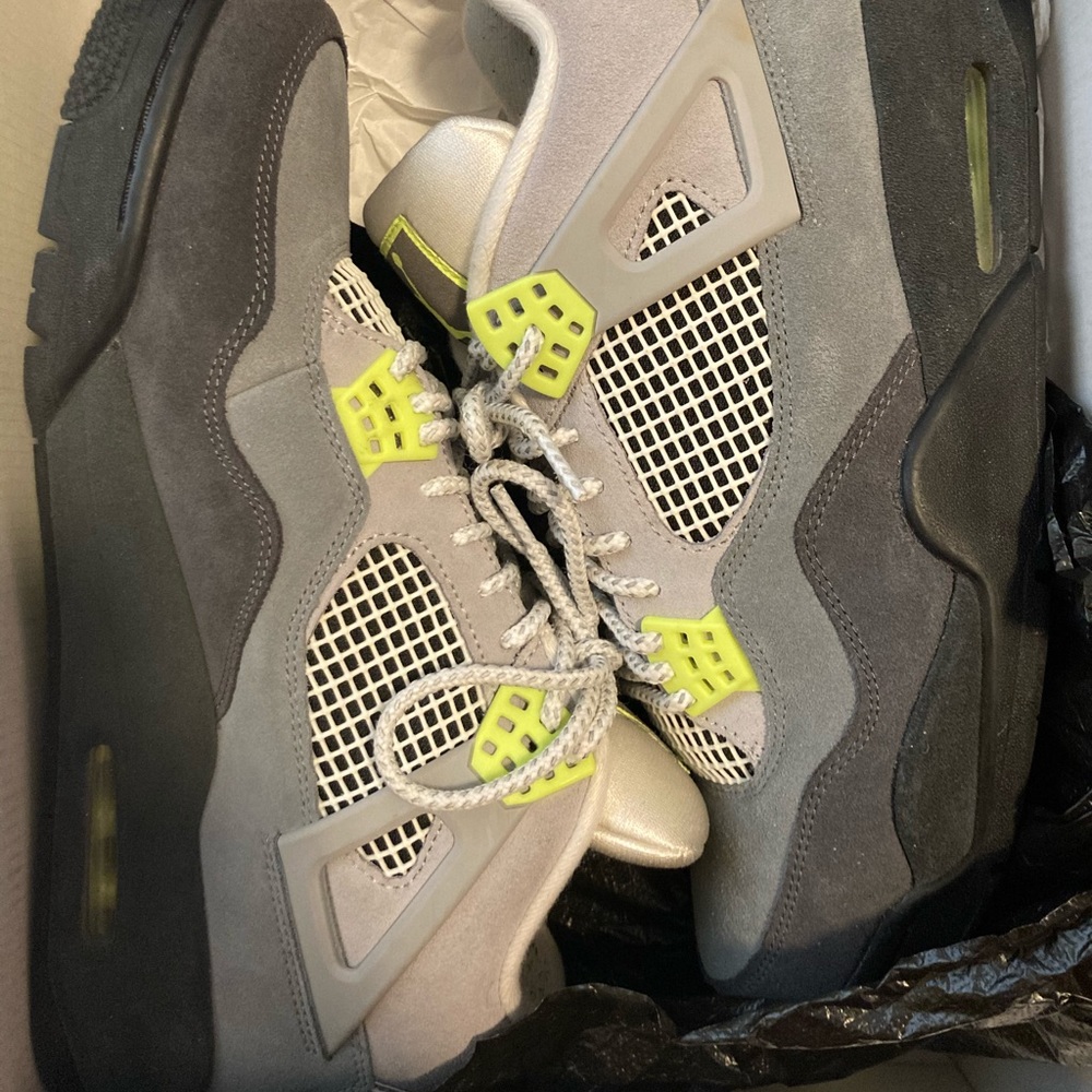 COPY - Nike Jordan 4